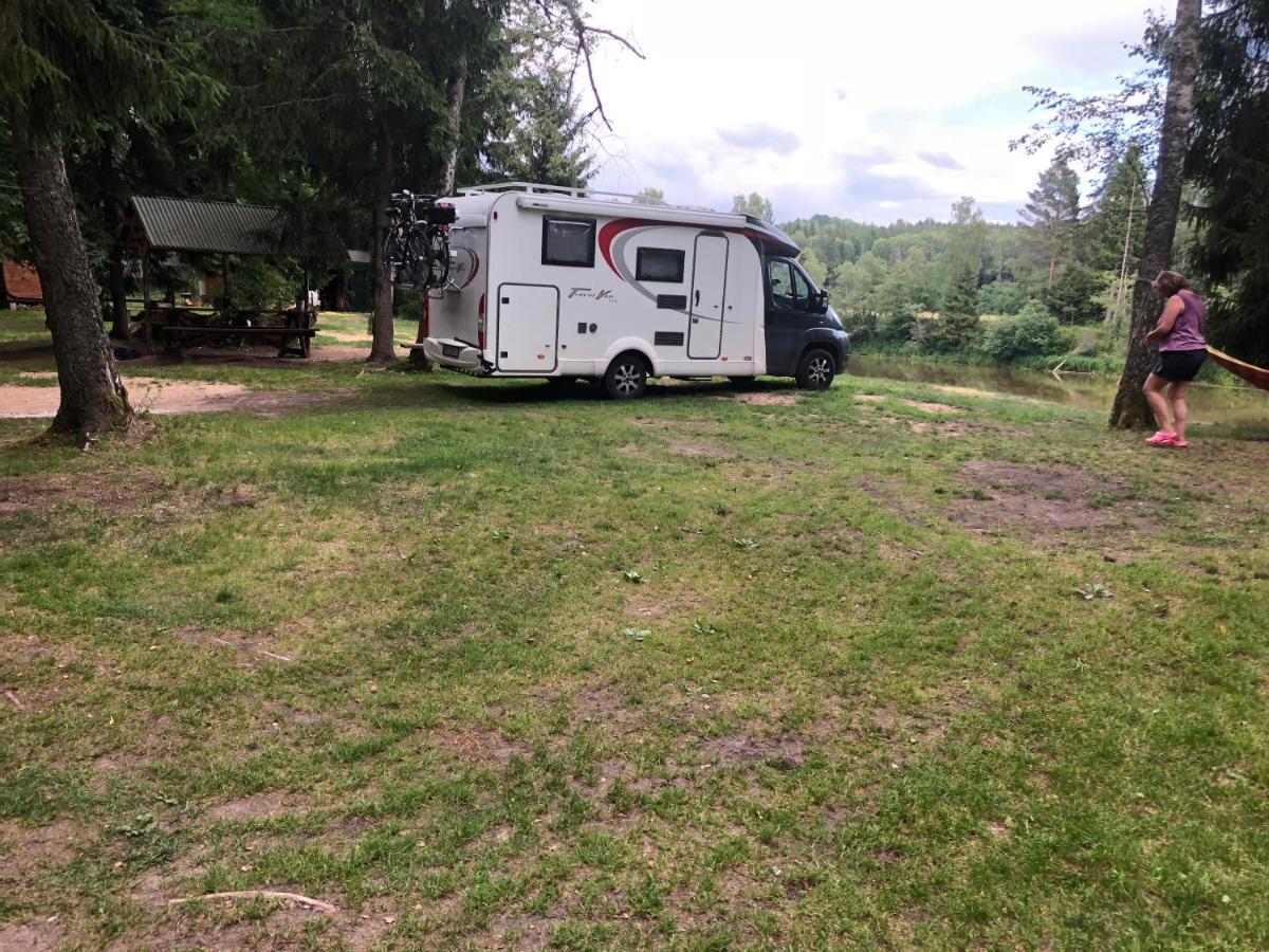 Camping Jaunzageri Inciems المظهر الخارجي الصورة